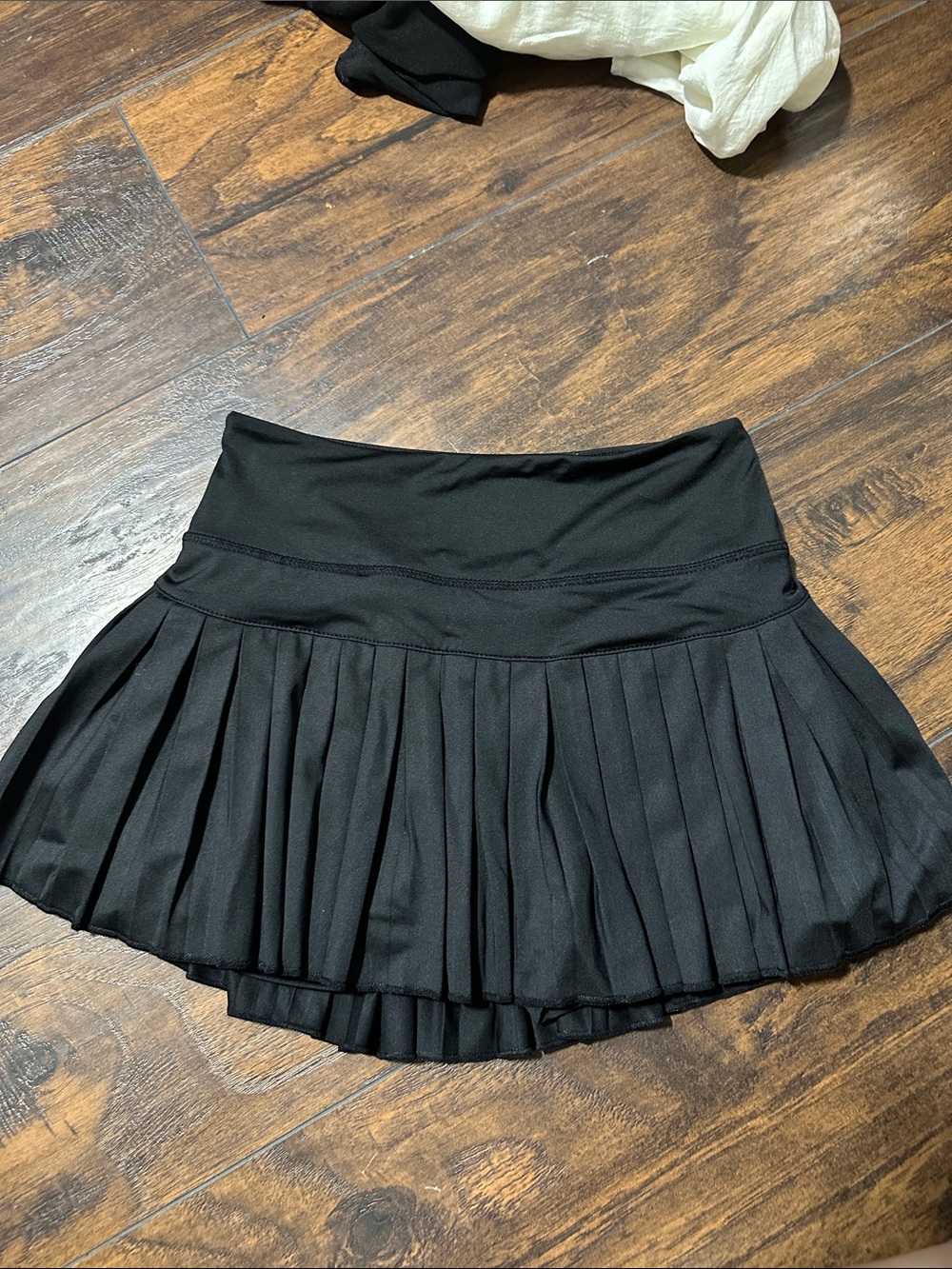 Black Pleated Women’s Skirt - Classic Tennis Style
